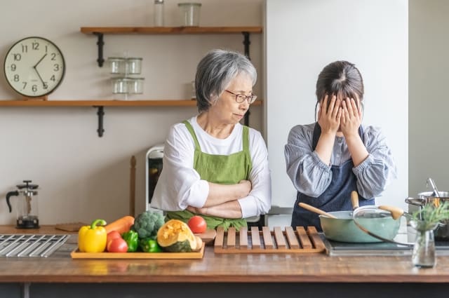 嫁に嫌われる姑の特徴とは？